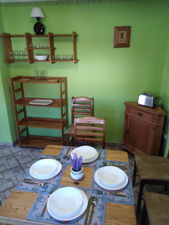 Arinza Apartman Vendeghaz Mezokovesd Luaran gambar