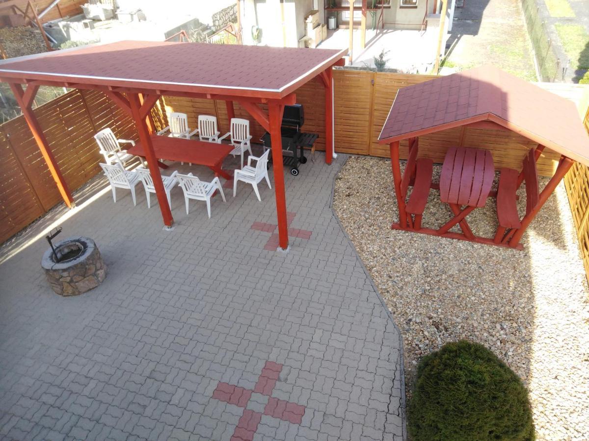 Arinza Apartman Vendeghaz Mezokovesd Luaran gambar