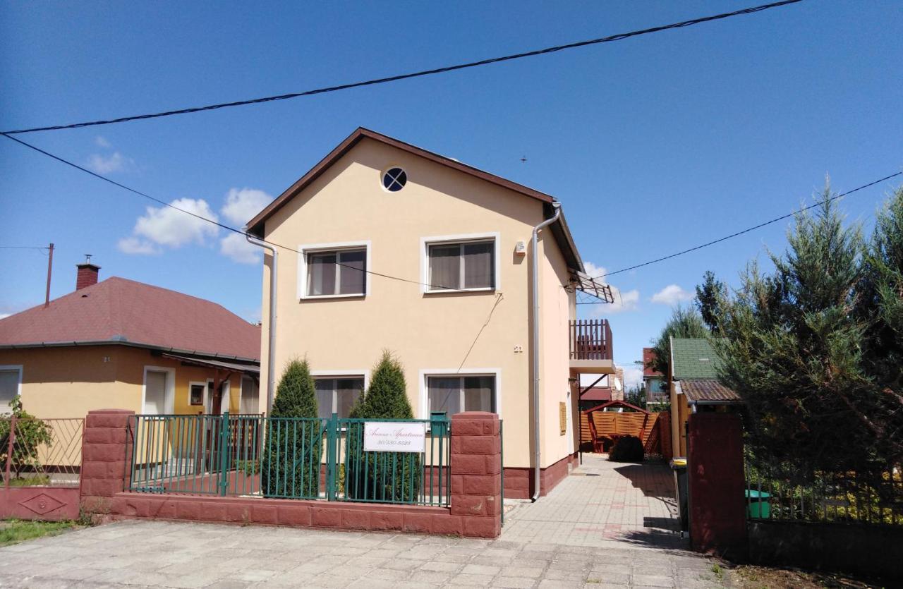Arinza Apartman Vendeghaz Mezokovesd Luaran gambar